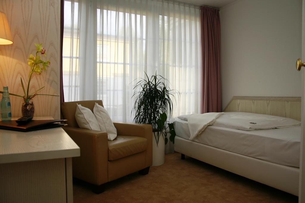 Atrium Hotel Amadeus Osterfeld Bilik gambar